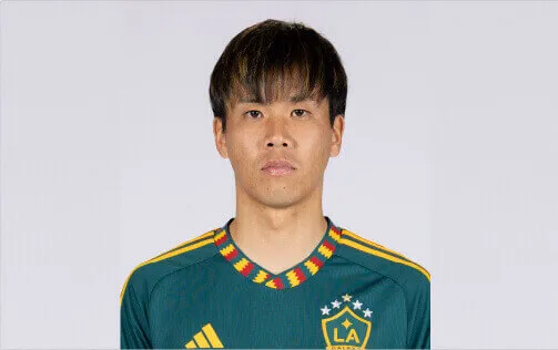 コーチング英会話「トライズ」グローバル・アスリート・プログラムサッカー日本代表 山根視来選手