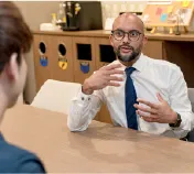 コーチング英会話「トライズ」受講生の毎日の英語学習報告にフィードバック